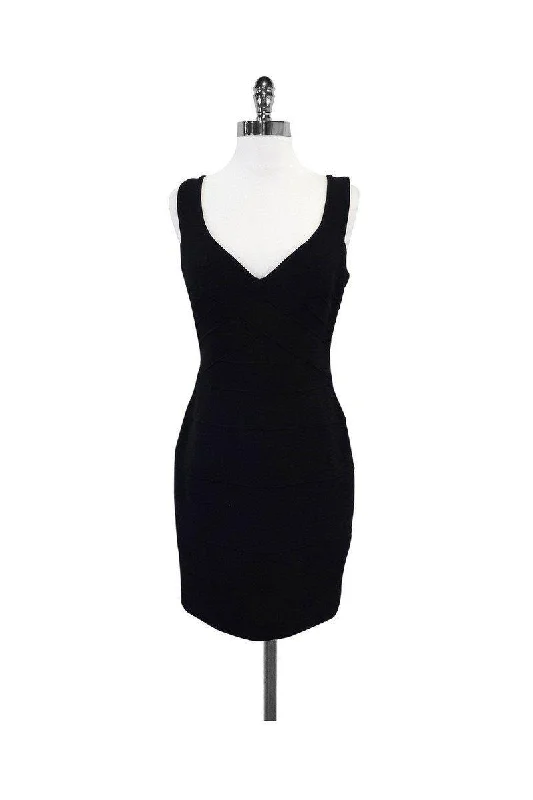 Strapless Women Dress with a Built - in Bra for Comfort and Support Strapless Women Dress with a Built - in Bra for Comfort and Support Tadashi - Black Bodycon Sleeveless Dress Sz S Strapless Women Dress with a Built - in Bra for Comfort and Support Strapless Women Dress with a Built - in Bra for Comfort and Support Tadashi - Black Bodycon Sleeveless Dress Sz S