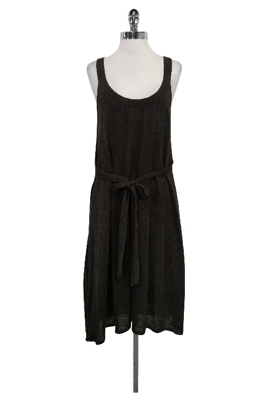 Backless Women Dress for a Sexy and Alluring Look at Evening Events Backless Women Dress for a Sexy and Alluring Look at Evening Events Theory - Brown Knit Dress Sz L