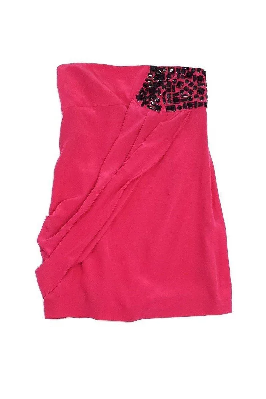 Mini Women Dress with a Short Hem for a Young and Trendy Style Mini Women Dress with a Short Hem for a Young and Trendy Style Tibi - Pink Silk Beaded Strapless Dress Sz 4