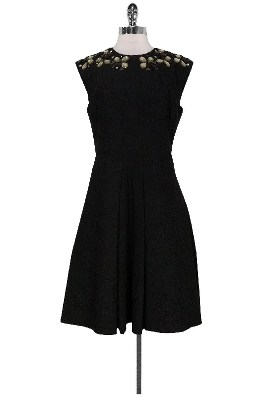 Ruffled Women Dress with Multiple Layers for a Playful and Girly Style Ruffled Women Dress with Multiple Layers for a Playful and Girly Style Tracy Reese - Black Jeweled Flared Dress Sz 8 Ruffled Women Dress with Multiple Layers for a Playful and Girly Style Ruffled Women Dress with Multiple Layers for a Playful and Girly Style Tracy Reese - Black Jeweled Flared Dress Sz 8