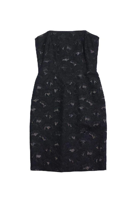 Ball Gown Women Dress with a Full Skirt for a Princess - like Look Ball Gown Women Dress with a Full Skirt for a Princess - like Look Trina Turk - Black Metallic Strapless Dress Sz 6 Ball Gown Women Dress with a Full Skirt for a Princess - like Look Ball Gown Women Dress with a Full Skirt for a Princess - like Look Trina Turk - Black Metallic Strapless Dress Sz 6