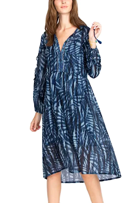 Maxi Women Dress with Floral Print for a Bohemian Vibe Maxi Women Dress with Floral Print for a Bohemian Vibe Tropic Twilight Ruffle Sleeve Dress In Multi Maxi Women Dress with Floral Print for a Bohemian Vibe Maxi Women Dress with Floral Print for a Bohemian Vibe Tropic Twilight Ruffle Sleeve Dress In Multi