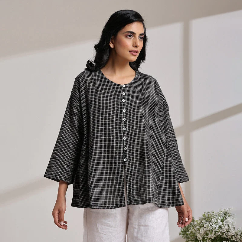Backless Women Dress for a Sexy and Alluring Look at Evening Events Backless Women Dress for a Sexy and Alluring Look at Evening Events Women Cotton Top | Checkered | Black