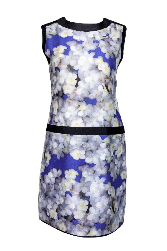 Mini Women Dress with a Short Hem for a Young and Trendy Style Mini Women Dress with a Short Hem for a Young and Trendy Style Victoria Victoria Beckham - Blue Dress w/ Floral Print Sz 8 Mini Women Dress with a Short Hem for a Young and Trendy Style Mini Women Dress with a Short Hem for a Young and Trendy Style Victoria Victoria Beckham - Blue Dress w/ Floral Print Sz 8