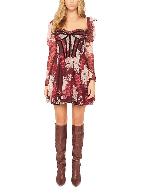Mini Women Dress with a Short Hem for a Young and Trendy Style Mini Women Dress with a Short Hem for a Young and Trendy Style Womens Corset Short Fit & Flare Dress Mini Women Dress with a Short Hem for a Young and Trendy Style Mini Women Dress with a Short Hem for a Young and Trendy Style Womens Corset Short Fit & Flare Dress
