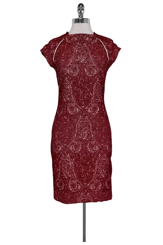 Pleated Women Dress with a Timeless and Elegant Texture Pleated Women Dress with a Timeless and Elegant Texture Yigal Azrouel - Red Textured Dress Sz 6 Pleated Women Dress with a Timeless and Elegant Texture Pleated Women Dress with a Timeless and Elegant Texture Yigal Azrouel - Red Textured Dress Sz 6