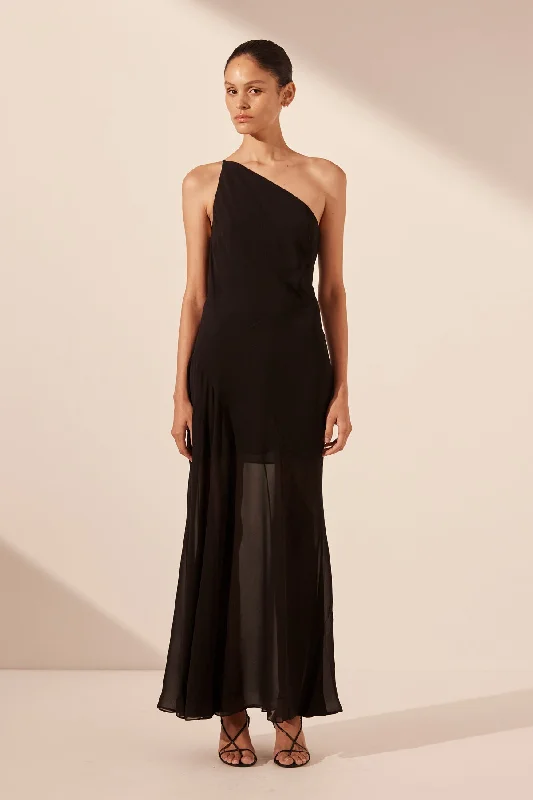 Ruffled Women Dress with Multiple Layers for a Playful and Girly Style Ruffled Women Dress with Multiple Layers for a Playful and Girly Style AMINA ONE SHOULDER PANELLED MAXI DRESS - BLACK Ruffled Women Dress with Multiple Layers for a Playful and Girly Style Ruffled Women Dress with Multiple Layers for a Playful and Girly Style AMINA ONE SHOULDER PANELLED MAXI DRESS - BLACK
