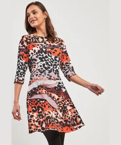 Halter Neck Women Dress to Show Off the Shoulders and Neckline Halter Neck Women Dress to Show Off the Shoulders and Neckline Animal Print Fit And Flare Dress Halter Neck Women Dress to Show Off the Shoulders and Neckline Halter Neck Women Dress to Show Off the Shoulders and Neckline Animal Print Fit And Flare Dress