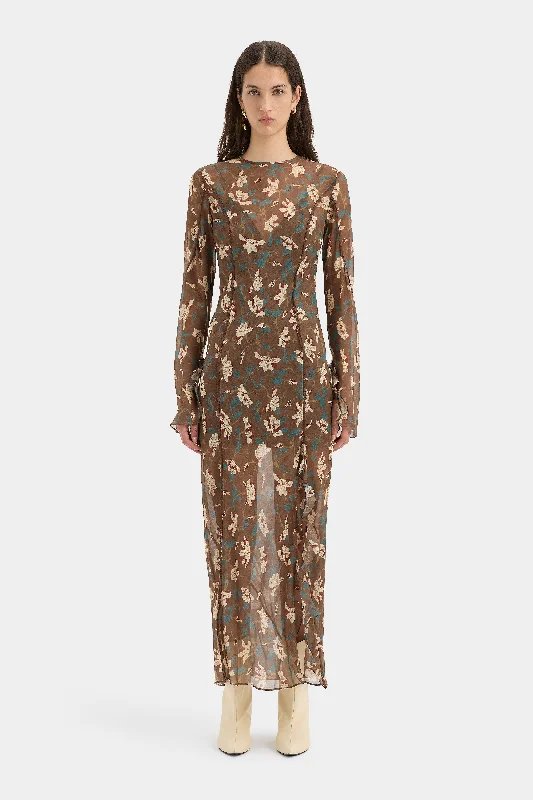Maxi Women Dress with Floral Print for a Bohemian Vibe Maxi Women Dress with Floral Print for a Bohemian Vibe Avellino Cascade Dress Maxi Women Dress with Floral Print for a Bohemian Vibe Maxi Women Dress with Floral Print for a Bohemian Vibe Avellino Cascade Dress
