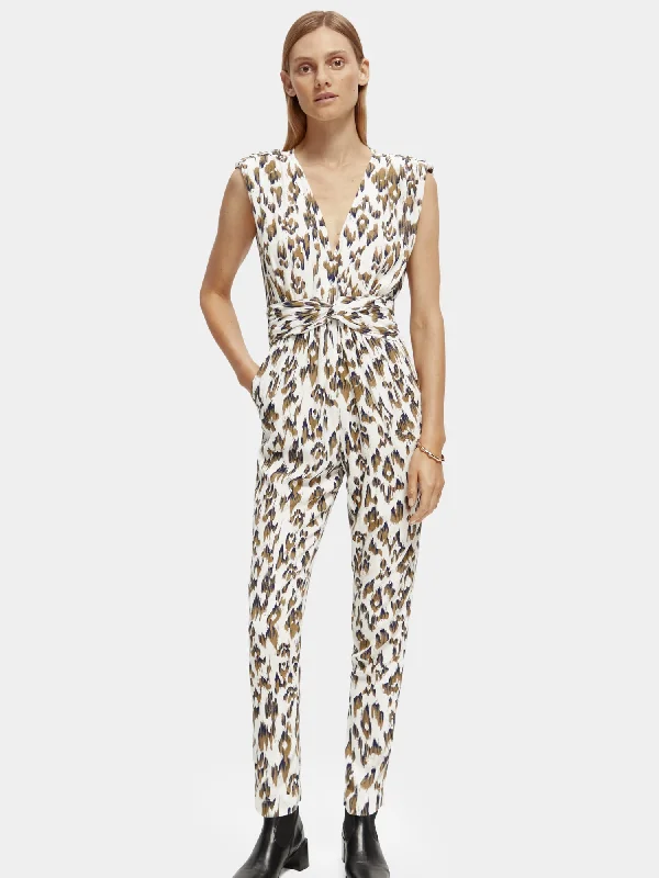 Halter Neck Women Dress to Show Off the Shoulders and Neckline Halter Neck Women Dress to Show Off the Shoulders and Neckline Belted v-neck jumpsuit Halter Neck Women Dress to Show Off the Shoulders and Neckline Halter Neck Women Dress to Show Off the Shoulders and Neckline Belted v-neck jumpsuit