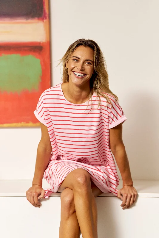 Sheath Women Dress with a Tailored Fit for a Professional Look Sheath Women Dress with a Tailored Fit for a Professional Look Betty Basics Maxine T-Shirt Dress Cherry Blossom Stripe Sheath Women Dress with a Tailored Fit for a Professional Look Sheath Women Dress with a Tailored Fit for a Professional Look Betty Basics Maxine T-Shirt Dress Cherry Blossom Stripe
