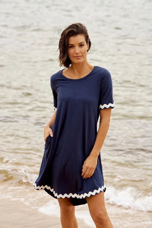 Ruffled Women Dress with Multiple Layers for a Playful and Girly Style Ruffled Women Dress with Multiple Layers for a Playful and Girly Style Betty Basics Nyree Dress Navy/White Ric Rac Ruffled Women Dress with Multiple Layers for a Playful and Girly Style Ruffled Women Dress with Multiple Layers for a Playful and Girly Style Betty Basics Nyree Dress Navy/White Ric Rac