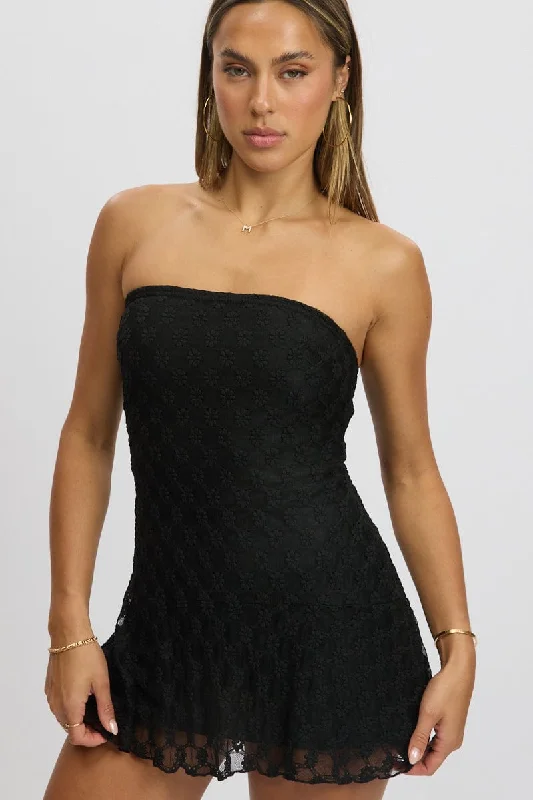 Empire Waist Women Dress to Accentuate the Bust and Conceal the Waist Empire Waist Women Dress to Accentuate the Bust and Conceal the Waist Black Mini Dress Strapless Lace Empire Waist Women Dress to Accentuate the Bust and Conceal the Waist Empire Waist Women Dress to Accentuate the Bust and Conceal the Waist Black Mini Dress Strapless Lace