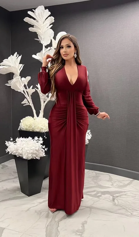 Ruffled Women Dress with Multiple Layers for a Playful and Girly Style Ruffled Women Dress with Multiple Layers for a Playful and Girly Style Burgundy Deep V Split Ruched Maxi Dress- Stretchy, Estira Ruffled Women Dress with Multiple Layers for a Playful and Girly Style Ruffled Women Dress with Multiple Layers for a Playful and Girly Style Burgundy Deep V Split Ruched Maxi Dress- Stretchy, Estira