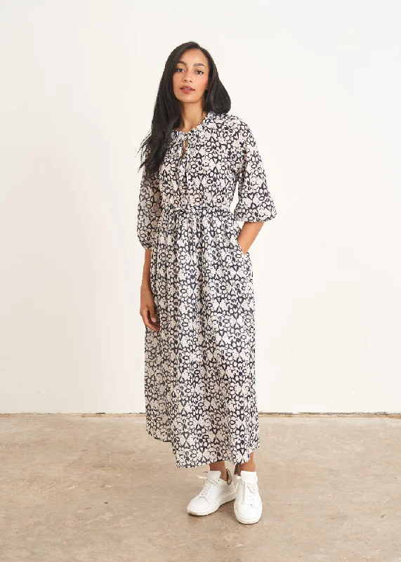 Sleeveless Women Dress in Bright Colors for Summer Parties Sleeveless Women Dress in Bright Colors for Summer Parties CESCA PRINT DRESS Sleeveless Women Dress in Bright Colors for Summer Parties Sleeveless Women Dress in Bright Colors for Summer Parties CESCA PRINT DRESS