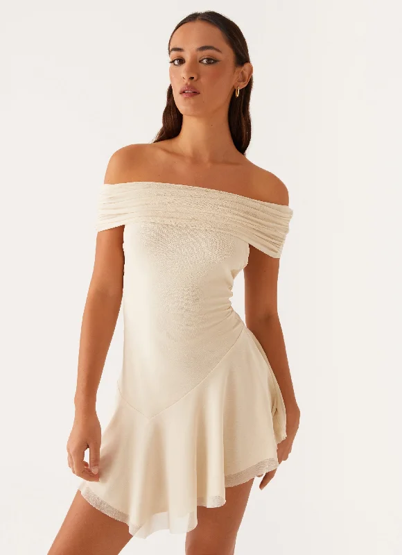 Plus Size Women Dress with a Flattering A - Line Cut for Comfort and Style Plus Size Women Dress with a Flattering A - Line Cut for Comfort and Style Finola Off Shoulder Mini Dress - Pastel Yellow Plus Size Women Dress with a Flattering A - Line Cut for Comfort and Style Plus Size Women Dress with a Flattering A - Line Cut for Comfort and Style Finola Off Shoulder Mini Dress - Pastel Yellow