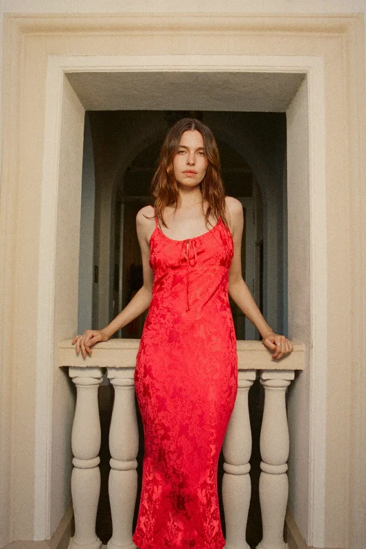 Ball Gown Women Dress with a Full Skirt for a Princess - like Look Ball Gown Women Dress with a Full Skirt for a Princess - like Look Georgie Cherry Jacquard Slip Dress Ball Gown Women Dress with a Full Skirt for a Princess - like Look Ball Gown Women Dress with a Full Skirt for a Princess - like Look Georgie Cherry Jacquard Slip Dress