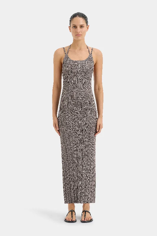 Ruffled Women Dress with Multiple Layers for a Playful and Girly Style Ruffled Women Dress with Multiple Layers for a Playful and Girly Style Impasto Ribbed Halter Maxi Dress Ruffled Women Dress with Multiple Layers for a Playful and Girly Style Ruffled Women Dress with Multiple Layers for a Playful and Girly Style Impasto Ribbed Halter Maxi Dress