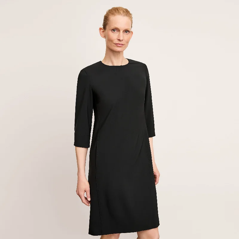 Halter Neck Women Dress to Show Off the Shoulders and Neckline Halter Neck Women Dress to Show Off the Shoulders and Neckline Lancia Dress - OrigamiTech :: Black Halter Neck Women Dress to Show Off the Shoulders and Neckline Halter Neck Women Dress to Show Off the Shoulders and Neckline Lancia Dress - OrigamiTech :: Black