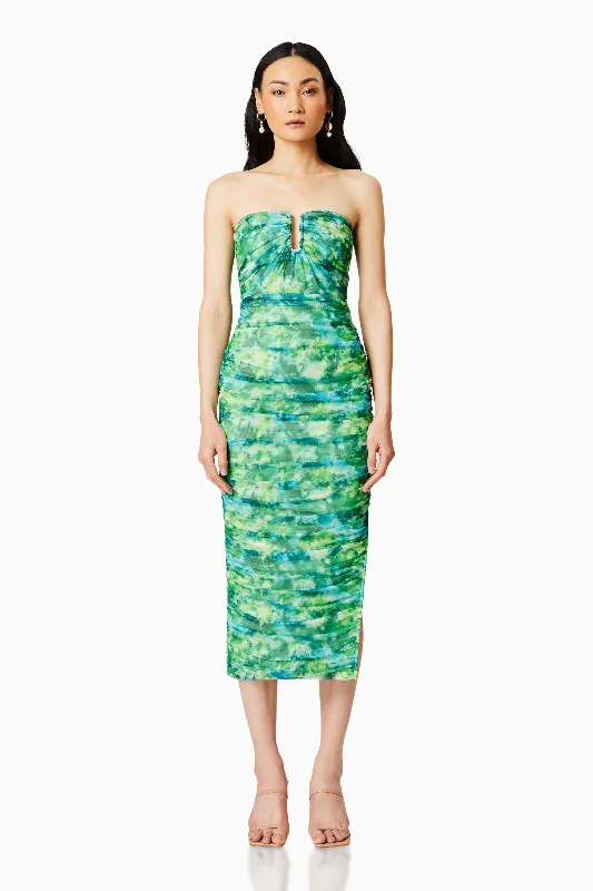 Sheath Women Dress with a Tailored Fit for a Professional Look Sheath Women Dress with a Tailored Fit for a Professional Look Larkspur Fitted Midi Dress In Green