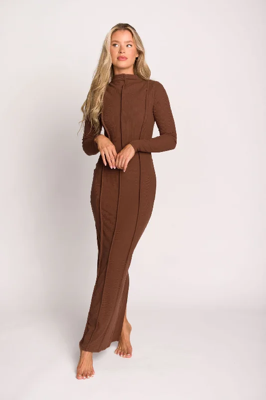 Shift Women Dress with a Simple and Classic Design for Everyday Wear Shift Women Dress with a Simple and Classic Design for Everyday Wear Jackie Knit Maxi Dress With Back Slit in Dark Brown Shift Women Dress with a Simple and Classic Design for Everyday Wear Shift Women Dress with a Simple and Classic Design for Everyday Wear Jackie Knit Maxi Dress With Back Slit in Dark Brown