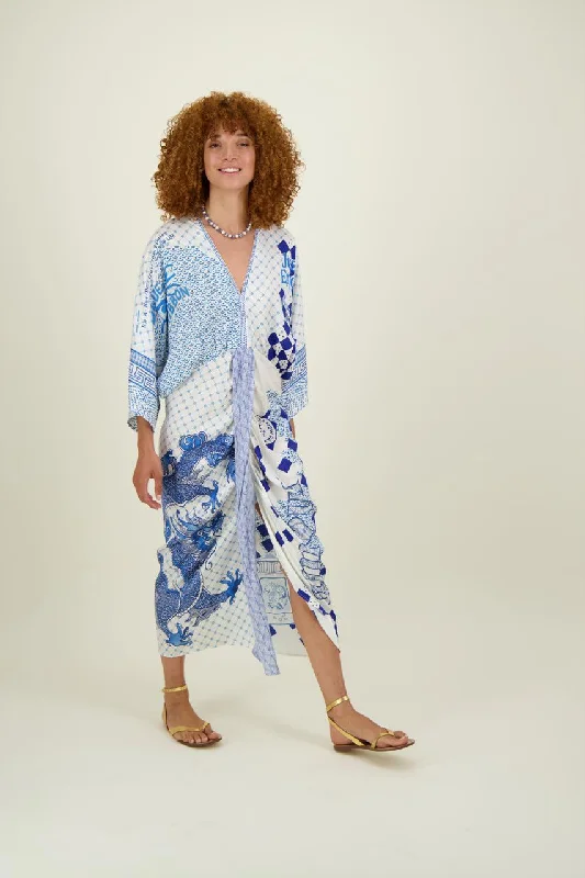 Halter Neck Women Dress to Show Off the Shoulders and Neckline Halter Neck Women Dress to Show Off the Shoulders and Neckline ME Sophia amalfi coast kimono dress Halter Neck Women Dress to Show Off the Shoulders and Neckline Halter Neck Women Dress to Show Off the Shoulders and Neckline ME Sophia amalfi coast kimono dress