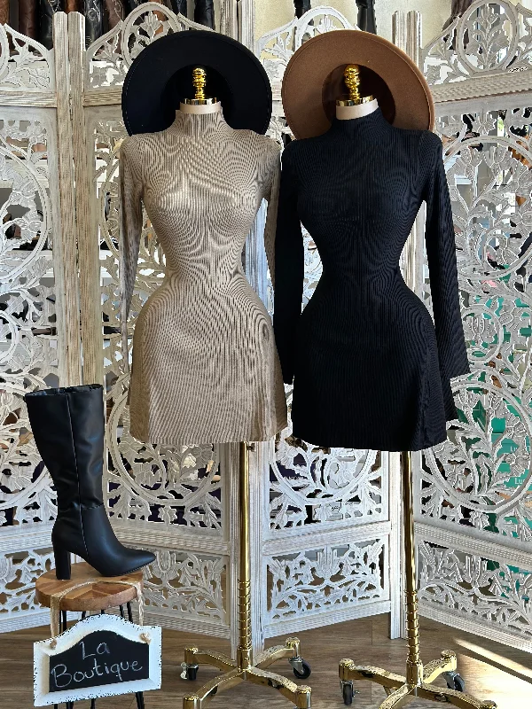 Printed Abstract Women Dress for a Modern and Artistic Appeal Printed Abstract Women Dress for a Modern and Artistic Appeal Mock Neck Ribbed Fitted Sweater Dress- Stretchy,Estira Printed Abstract Women Dress for a Modern and Artistic Appeal Printed Abstract Women Dress for a Modern and Artistic Appeal Mock Neck Ribbed Fitted Sweater Dress- Stretchy,Estira