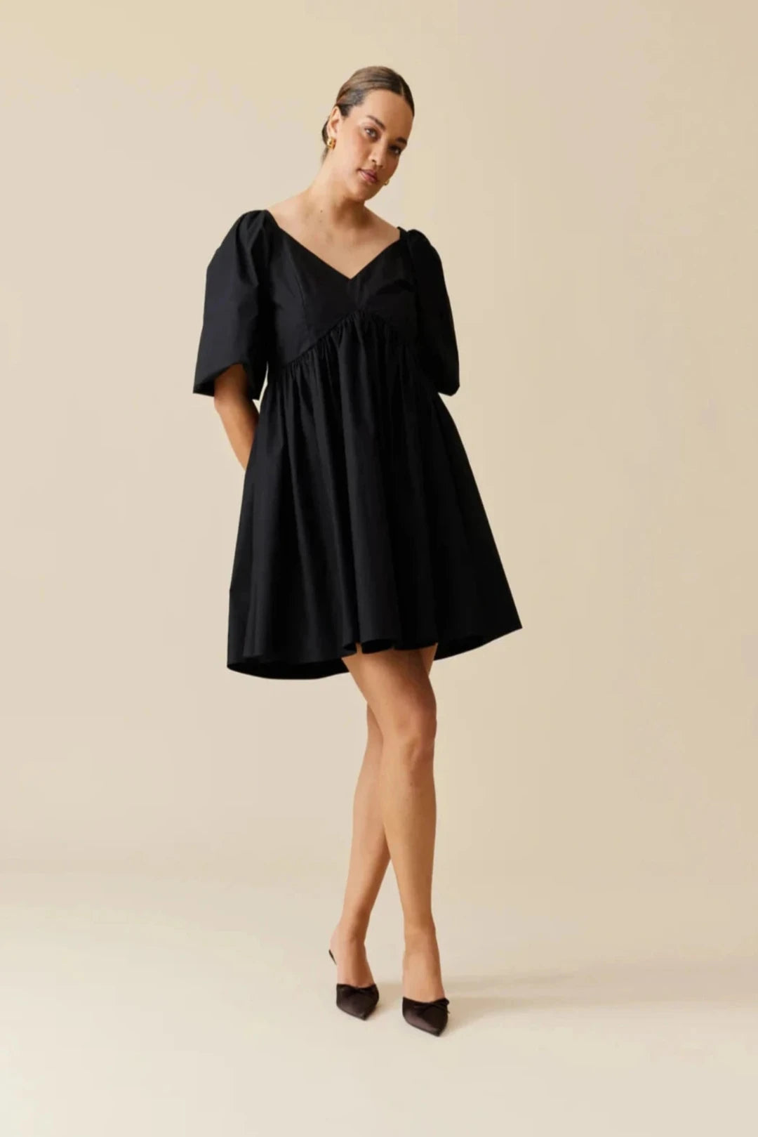 Ball Gown Women Dress with a Full Skirt for a Princess - like Look Ball Gown Women Dress with a Full Skirt for a Princess - like Look Noni Mini Dress Black Ball Gown Women Dress with a Full Skirt for a Princess - like Look Ball Gown Women Dress with a Full Skirt for a Princess - like Look Noni Mini Dress Black