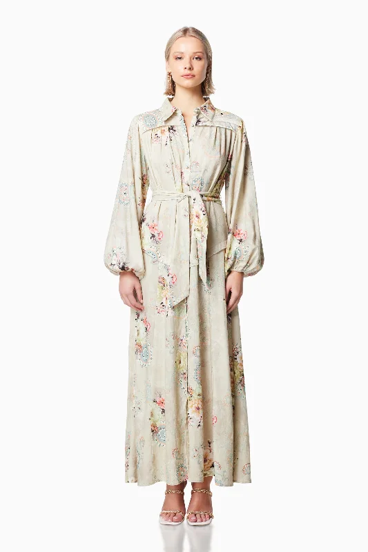 Maxi Women Dress with Floral Print for a Bohemian Vibe Maxi Women Dress with Floral Print for a Bohemian Vibe Odessa Floral Maxi Dress In Green Maxi Women Dress with Floral Print for a Bohemian Vibe Maxi Women Dress with Floral Print for a Bohemian Vibe Odessa Floral Maxi Dress In Green