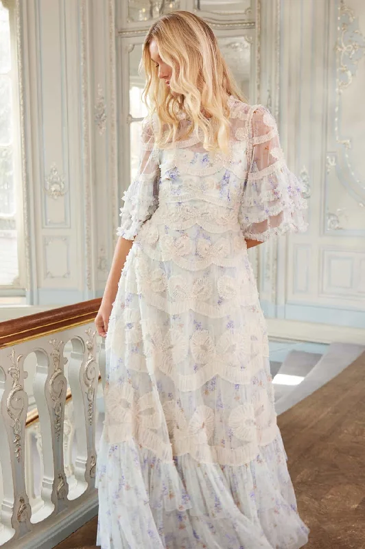 Pleated Women Dress with a Timeless and Elegant Texture Pleated Women Dress with a Timeless and Elegant Texture Ophelia Ditsy Ingrid Gown Pleated Women Dress with a Timeless and Elegant Texture Pleated Women Dress with a Timeless and Elegant Texture Ophelia Ditsy Ingrid Gown