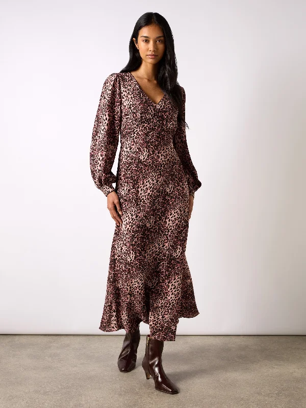 Printed Abstract Women Dress for a Modern and Artistic Appeal Printed Abstract Women Dress for a Modern and Artistic Appeal Pink Leopard Print V-Neck Midi Dress Printed Abstract Women Dress for a Modern and Artistic Appeal Printed Abstract Women Dress for a Modern and Artistic Appeal Pink Leopard Print V-Neck Midi Dress