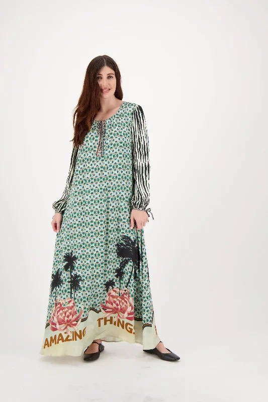 Mini Women Dress with a Short Hem for a Young and Trendy Style Mini Women Dress with a Short Hem for a Young and Trendy Style Polette tropical dress Mini Women Dress with a Short Hem for a Young and Trendy Style Mini Women Dress with a Short Hem for a Young and Trendy Style Polette tropical dress