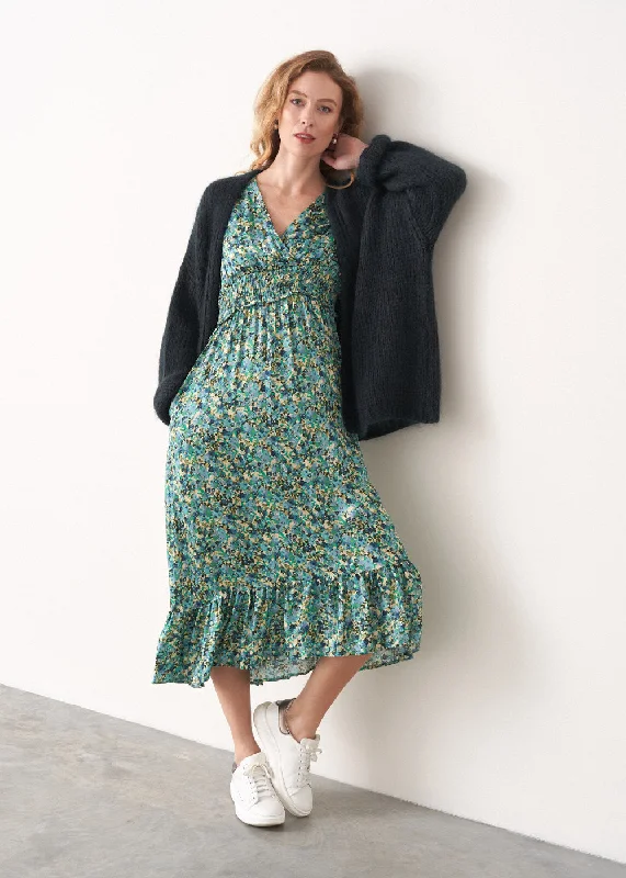 Lace - Embellished Women Dress for an Elegant and Sophisticated Appearance Lace - Embellished Women Dress for an Elegant and Sophisticated Appearance ROCOCO FLORAL DRESS Lace - Embellished Women Dress for an Elegant and Sophisticated Appearance Lace - Embellished Women Dress for an Elegant and Sophisticated Appearance ROCOCO FLORAL DRESS