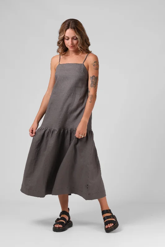 Shift Women Dress with a Simple and Classic Design for Everyday Wear Shift Women Dress with a Simple and Classic Design for Everyday Wear RPM Antoinette Dress Olive