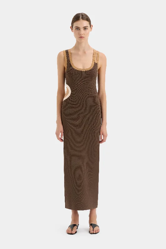 Backless Women Dress for a Sexy and Alluring Look at Evening Events Backless Women Dress for a Sexy and Alluring Look at Evening Events Salvador Cut Out Dress Backless Women Dress for a Sexy and Alluring Look at Evening Events Backless Women Dress for a Sexy and Alluring Look at Evening Events Salvador Cut Out Dress