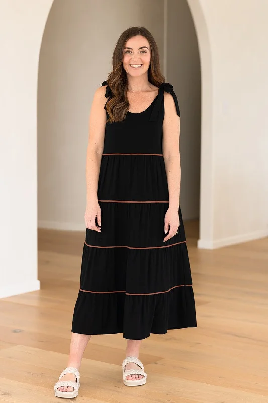 Empire Waist Women Dress to Accentuate the Bust and Conceal the Waist Empire Waist Women Dress to Accentuate the Bust and Conceal the Waist Senna Dress - Black/brown piping Empire Waist Women Dress to Accentuate the Bust and Conceal the Waist Empire Waist Women Dress to Accentuate the Bust and Conceal the Waist Senna Dress - Black/brown piping