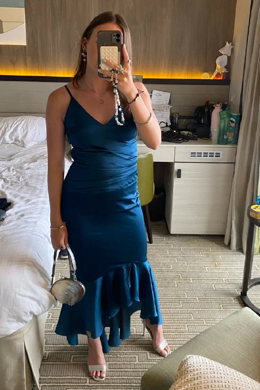 Shift Women Dress with a Simple and Classic Design for Everyday Wear Shift Women Dress with a Simple and Classic Design for Everyday Wear Shelby Dress Navy