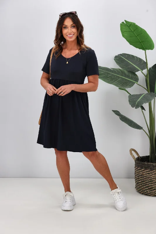 Backless Women Dress for a Sexy and Alluring Look at Evening Events Backless Women Dress for a Sexy and Alluring Look at Evening Events Shine On Label Amara Rib Bodice Dress Navy Backless Women Dress for a Sexy and Alluring Look at Evening Events Backless Women Dress for a Sexy and Alluring Look at Evening Events Shine On Label Amara Rib Bodice Dress Navy