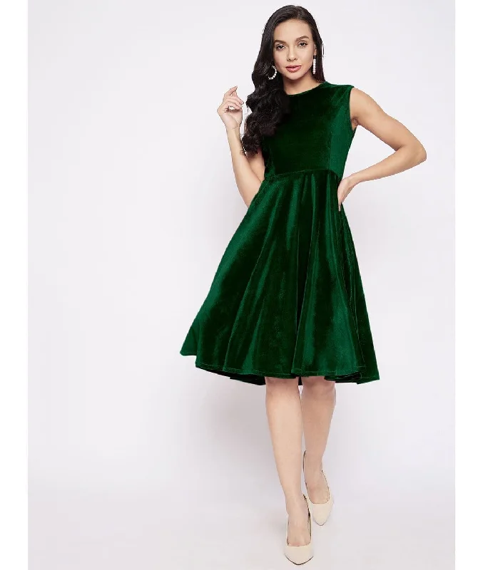 Halter Neck Women Dress to Show Off the Shoulders and Neckline Halter Neck Women Dress to Show Off the Shoulders and Neckline Stretchable Velvet Skater Dress Halter Neck Women Dress to Show Off the Shoulders and Neckline Halter Neck Women Dress to Show Off the Shoulders and Neckline Stretchable Velvet Skater Dress