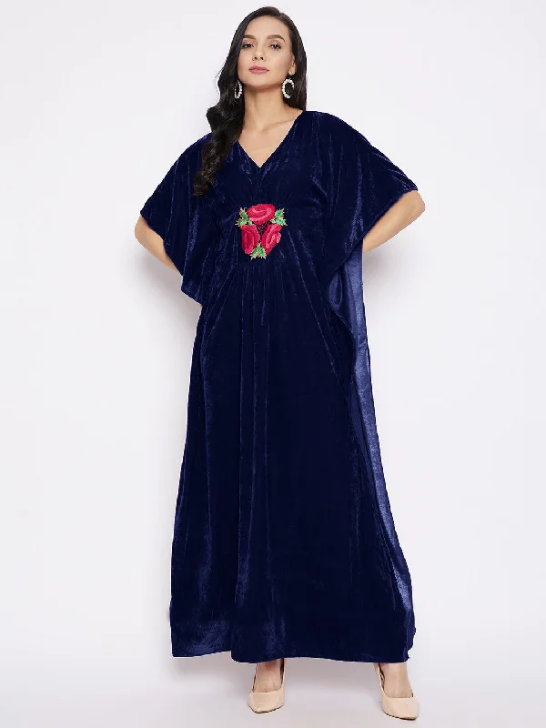 Long - Sleeve Women Dress in Velvet for a Luxurious Winter Look Long - Sleeve Women Dress in Velvet for a Luxurious Winter Look Stretchable Velvet Kaftan with Floral Embroidery
