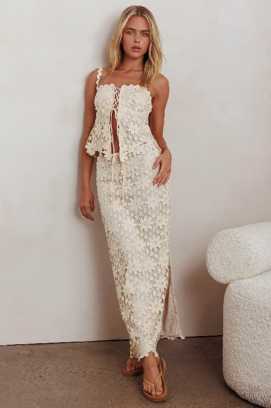 Mini Women Dress with a Short Hem for a Young and Trendy Style Mini Women Dress with a Short Hem for a Young and Trendy Style Sun Days Crochet Lace Maxi Skirt Sand Mini Women Dress with a Short Hem for a Young and Trendy Style Mini Women Dress with a Short Hem for a Young and Trendy Style Sun Days Crochet Lace Maxi Skirt Sand