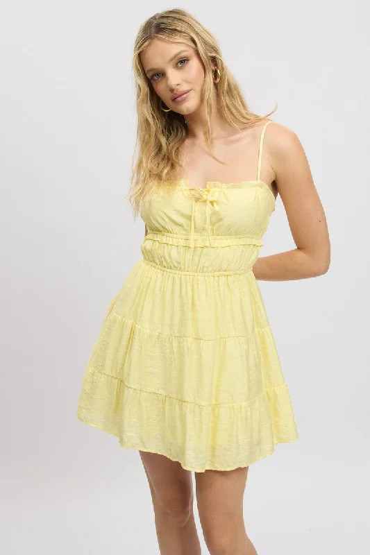 Pleated Women Dress with a Timeless and Elegant Texture Pleated Women Dress with a Timeless and Elegant Texture Yellow Fit And Flare Dress Cut Out Pleated Women Dress with a Timeless and Elegant Texture Pleated Women Dress with a Timeless and Elegant Texture Yellow Fit And Flare Dress Cut Out